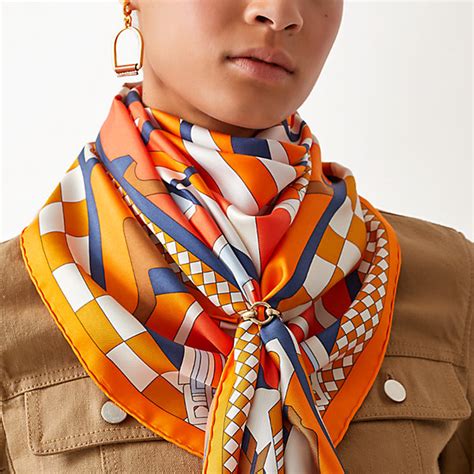 hermes how to tie a scarf book|how to wear hermes twilly.